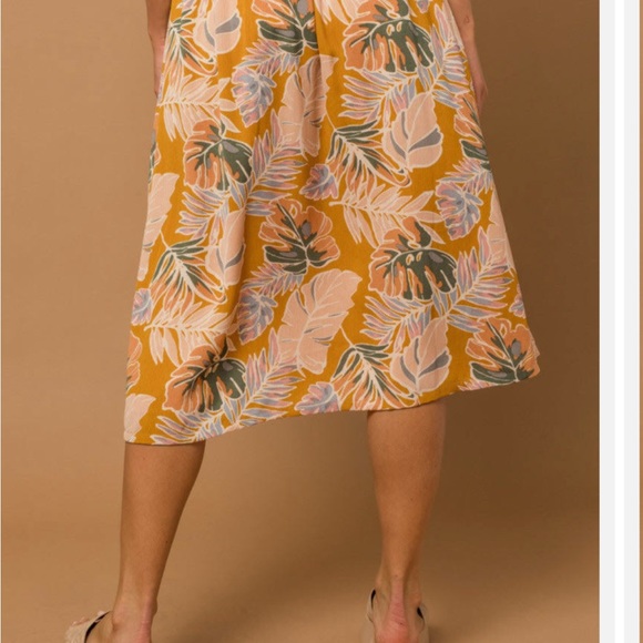 Gilli Tropical Button Down Skirt - Size Small - Picture 3 of 7